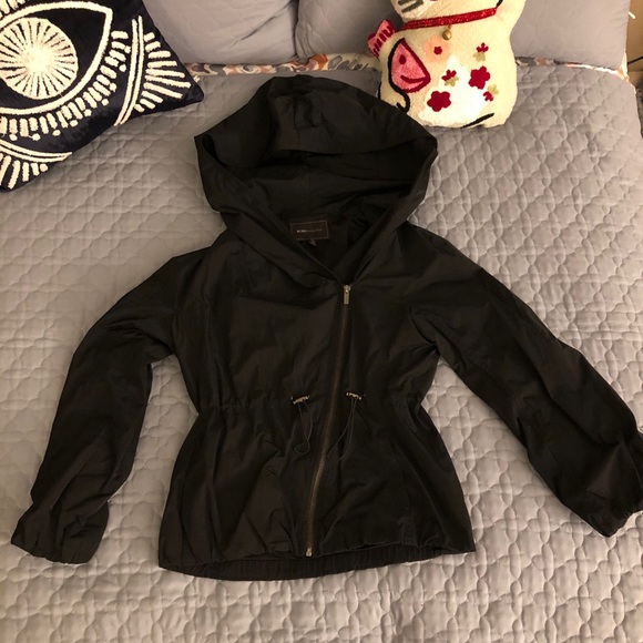 BCBG raincoat - Picture 2 of 5